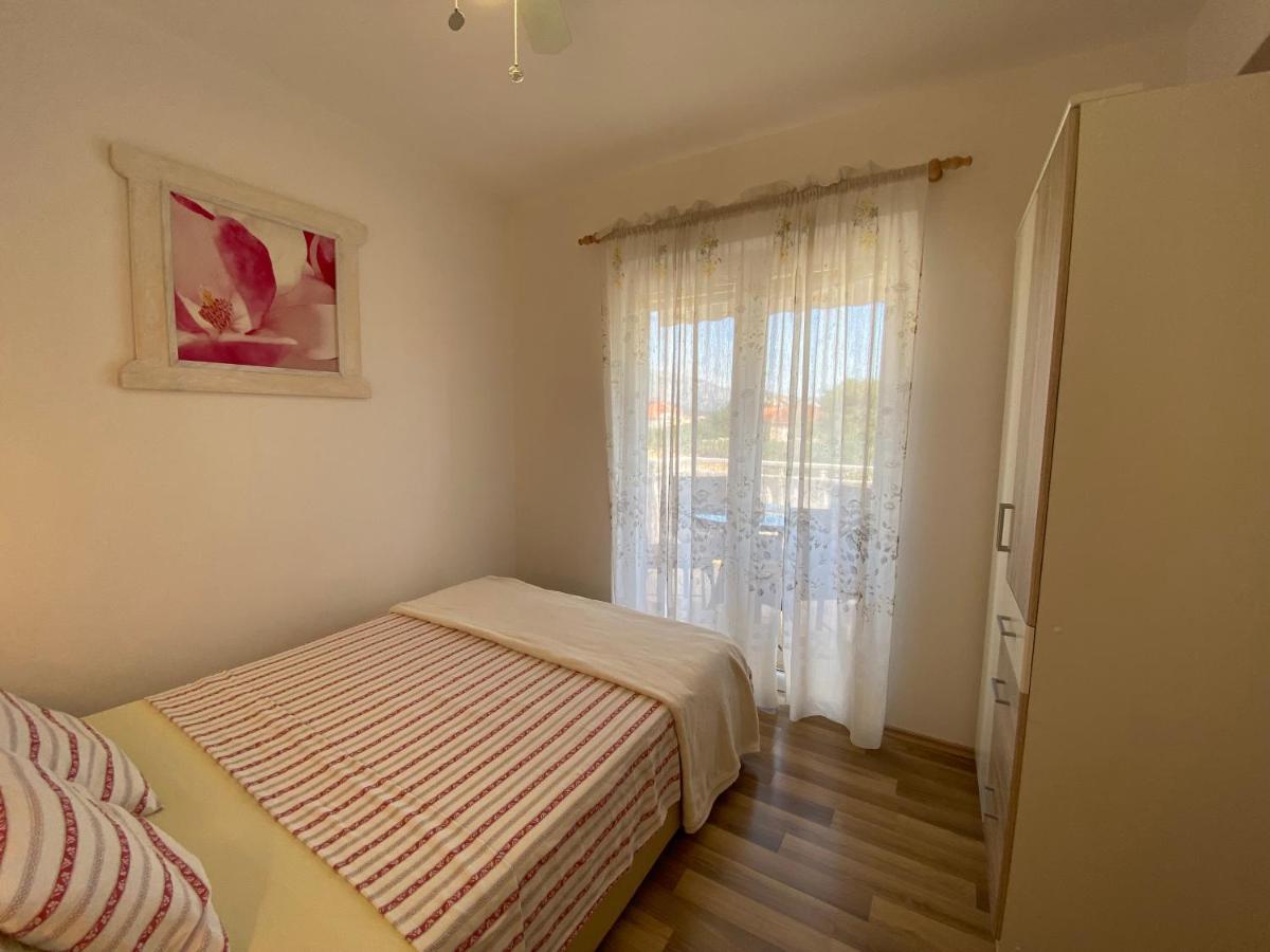 Apartments Lumbarda Beach Exterior foto