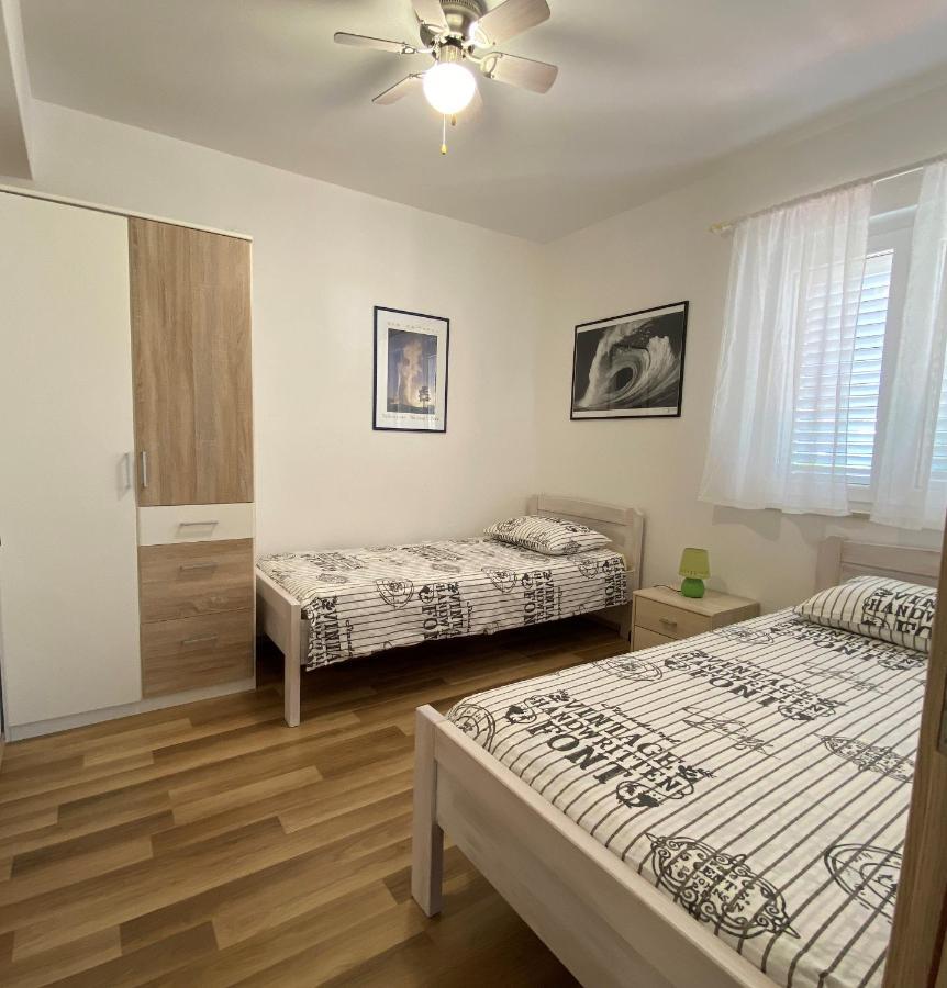 Apartments Lumbarda Beach Exterior foto