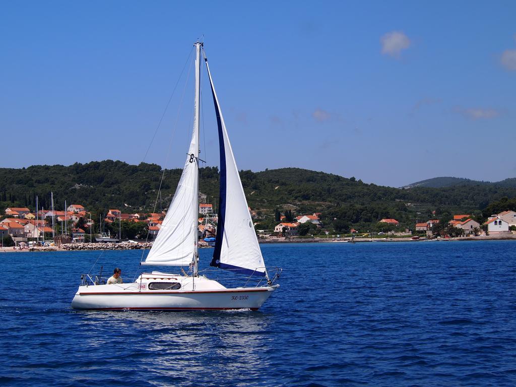 Apartments Lumbarda Beach Exterior foto