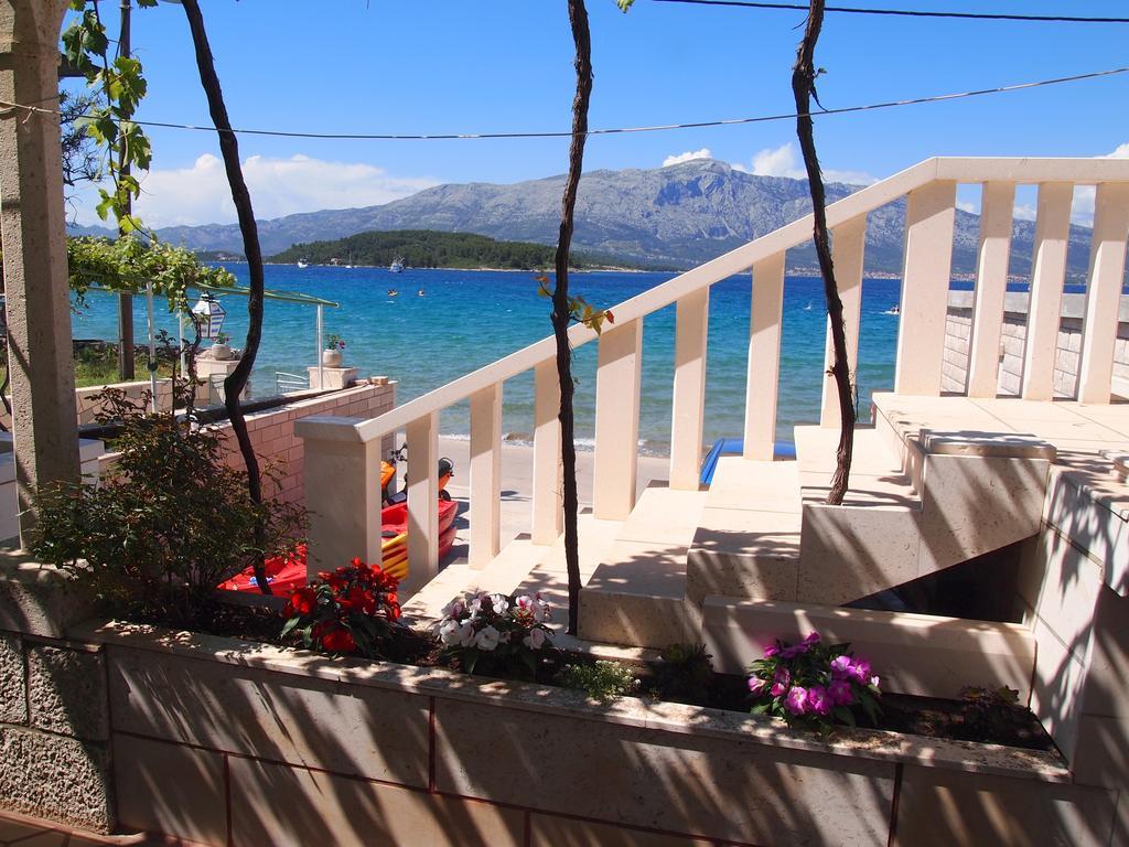 Apartments Lumbarda Beach Exterior foto